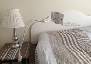 レビュー：グースネック電話ホルダー 