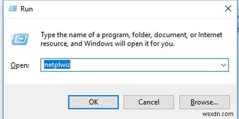 このPCに他の誰かを追加するリンクはWindows11/10ではグレー表示されます 