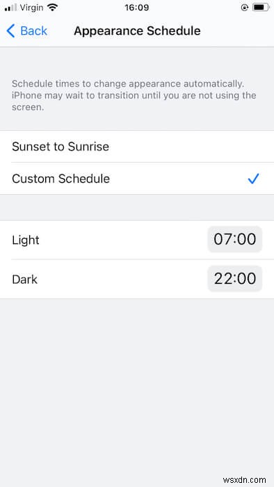 macOSで日没時にダークモードを自動的に実行するようにスケジュールする方法 