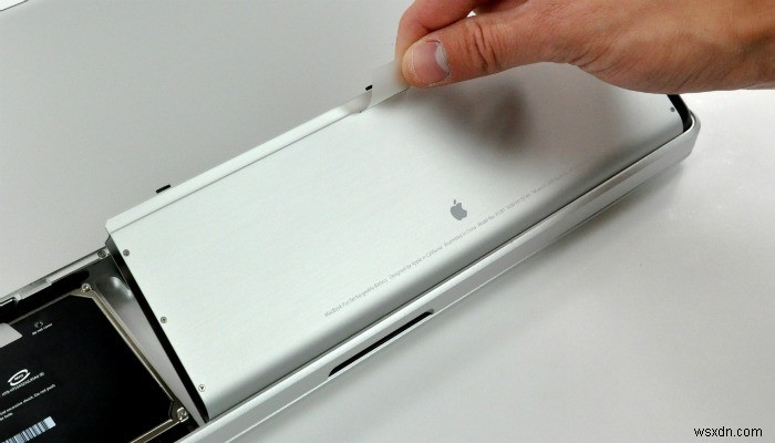 充電されないMacBookを修理する方法 