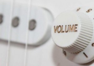 Androidで音量ボタンをブロックする方法 