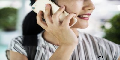 手首と首の関節の痛みを電話で長時間使用しないようにする8つの方法 