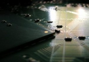 パソコン内部の掃除方法を徹底解説！ホコリ除去で性能低下と熱暴走を防ぐ