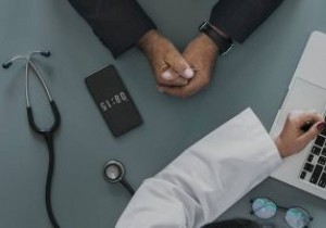 高齢者のパソコン活用をサポートするために知っておきたい5つのポイント