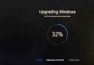 Windows 10アップデートが32％でスタックする問題の解決方法