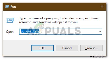 修正：Microsoft Outlookで「メッセージが変更されたため、操作を実行できません」 