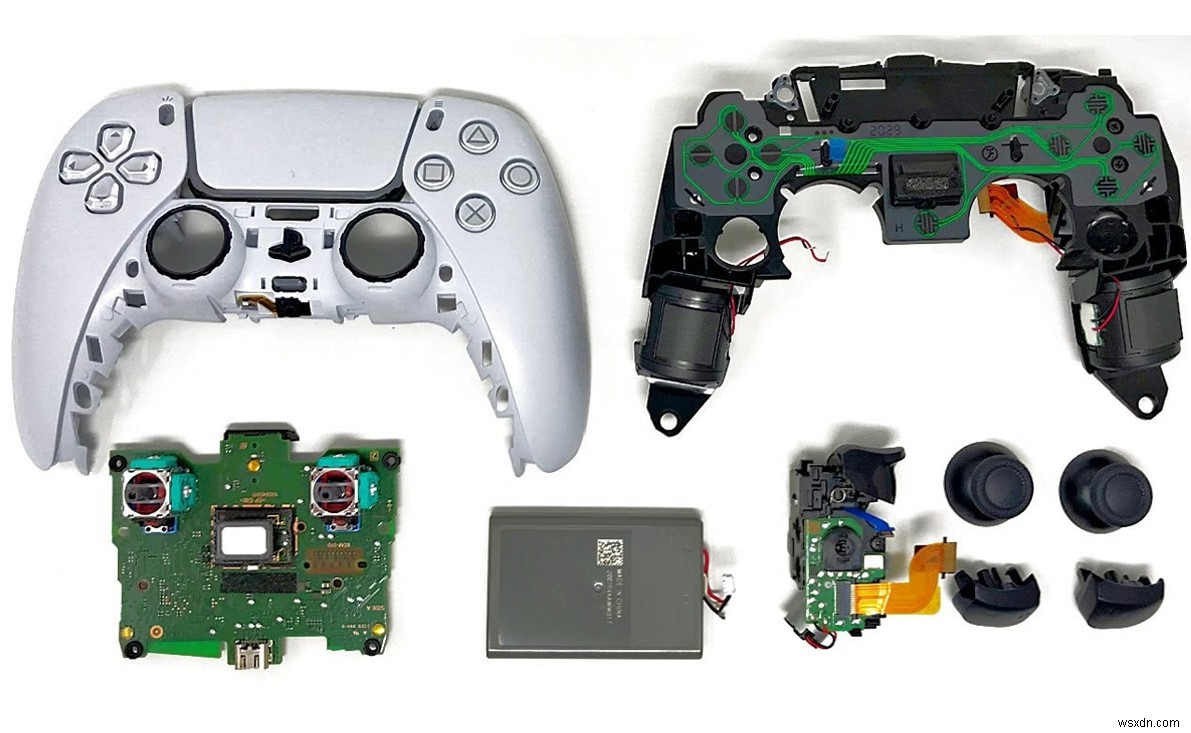 PS5：DualSenseでスティックドリフトの問題を修正する方法 