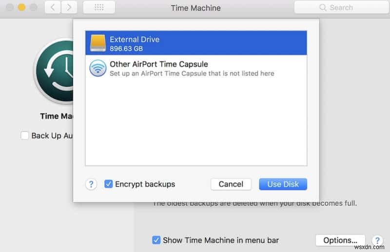 MacBook Pro を外付けハード ドライブにバックアップする方法