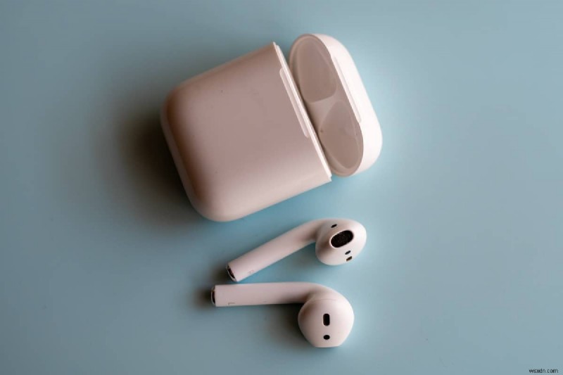 片耳だけで再生される AirPods を修正