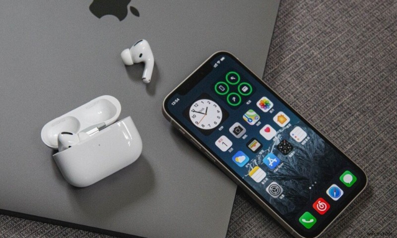 AirPods が iPhone から切断される問題を修正