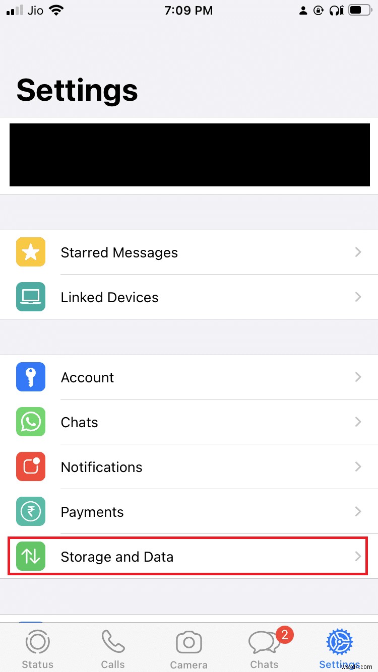 Android と iPhone の WhatsApp で自動ダウンロードを停止する方法