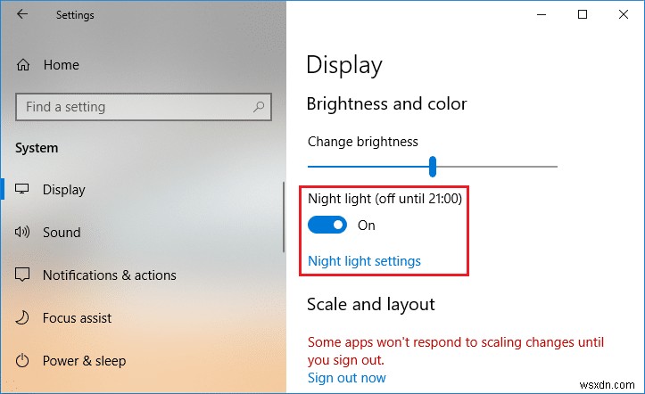 Windows 10 で常夜灯を有効または無効にする 