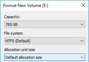Windows 10 でディスクまたはドライブをフォーマットする方法