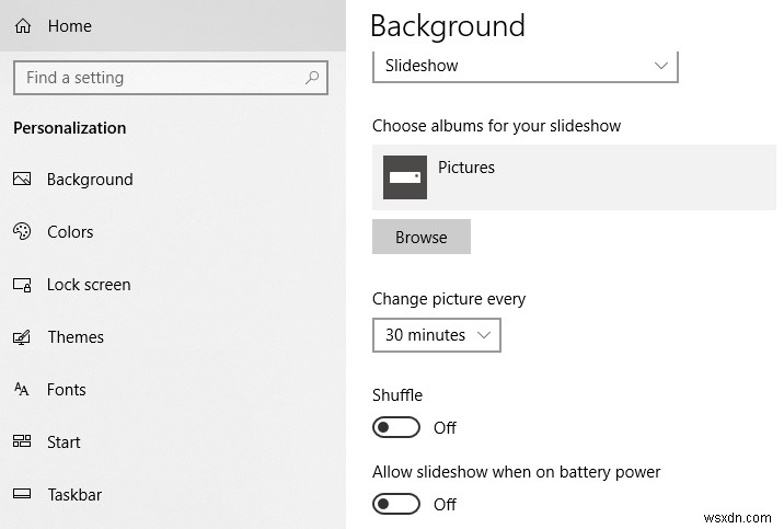 Windows 10 でテーマ、ロック画面、壁紙を変更する方法