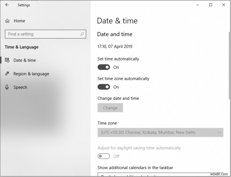 Windows 10 の時計の時刻が間違っていますか?これを修正する方法は次のとおりです。 