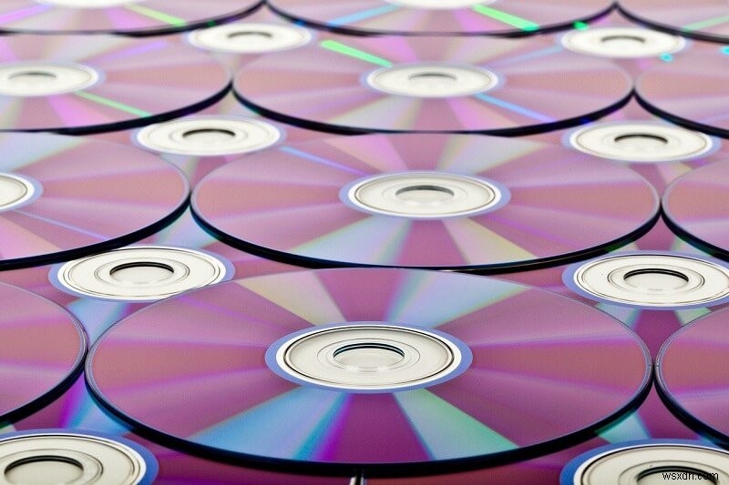 Windows 10 で DVD を再生する方法 (無料)