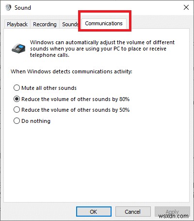 Windows 10 で音量が自動的に上下する問題を修正