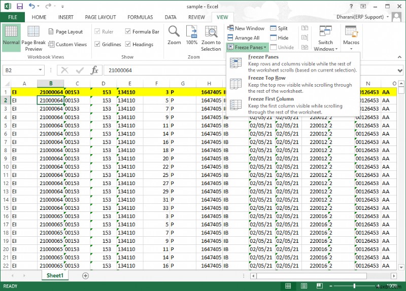 Excel で行と列を固定する方法