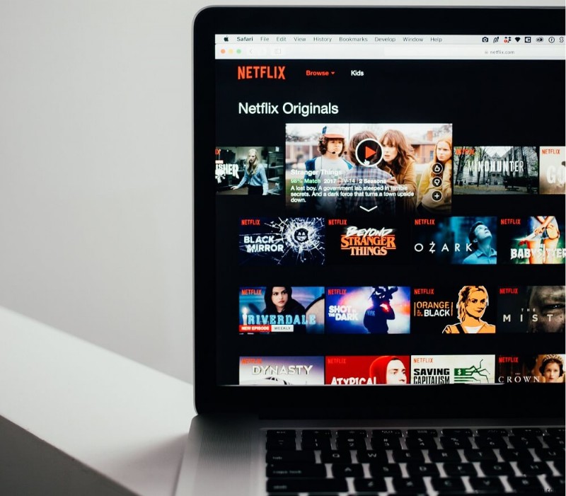 Netflix での継続視聴からアイテムを削除する方法