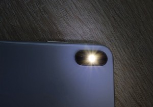 Android デバイスで懐中電灯をオンにする 6 つの方法