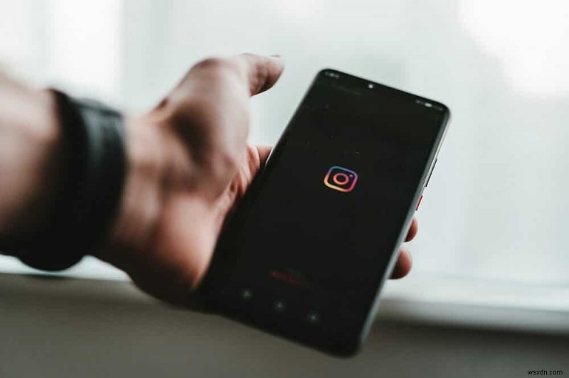 Android の Instagram でカメラにアクセスできない問題を修正