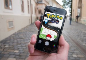 動かずにPokémon GOをプレイする方法|Android・iOS対応の位置情報偽装テクニック完全ガイド