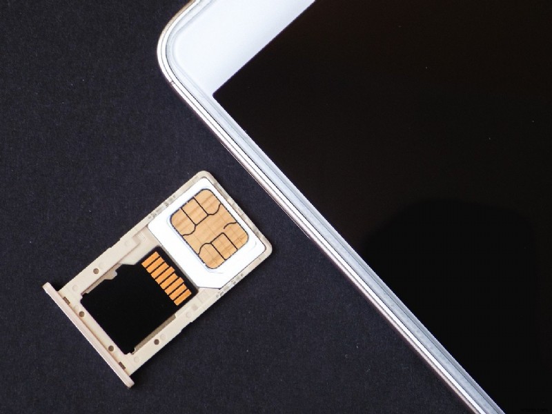 Samsung Galaxy Note 5 SIM カード エラーを修正する