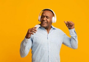 iPhone・iPadで使えるおすすめカラオケアプリ5選【2024年最新版】