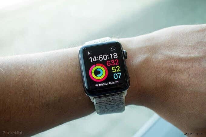 Apple Watch の充電方法