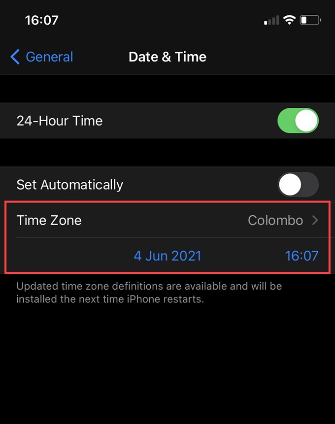 iPhone で日付と時刻を手動で変更する方法