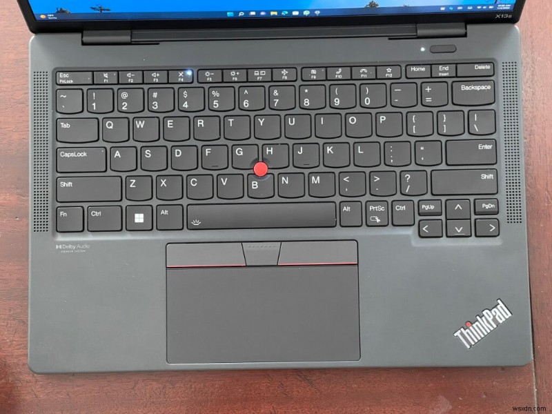 ThinkPad X13s レビュー:ARM ラップトップで最高の Windows