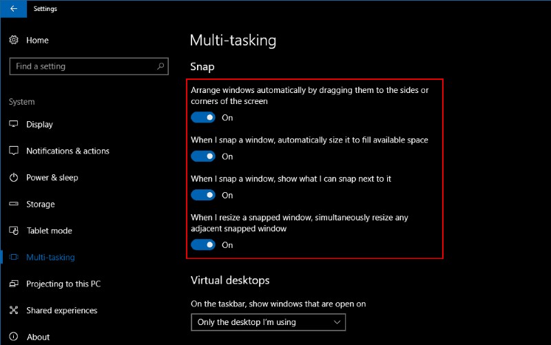 Windows 10 でアプリを画面にスナップする方法