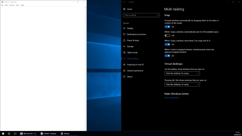 Windows 10 でアプリを画面にスナップする方法