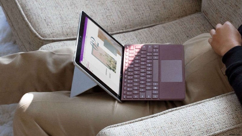 ハウツー ホリデー ガイド:新しい Surface デバイスのセットアップ方法