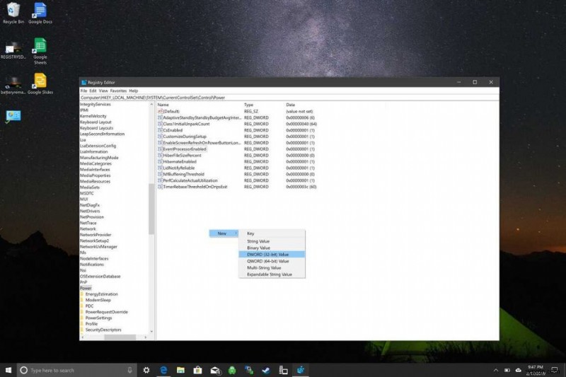 Windows 10 でバッテリー残量インジケータを有効にする方法