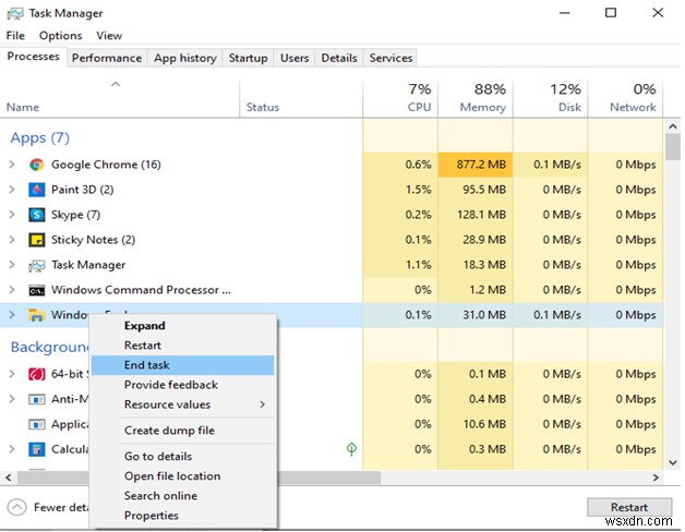 Windows 10 ファイル エクスプローラーが自動的に開き続ける問題を解決する方法