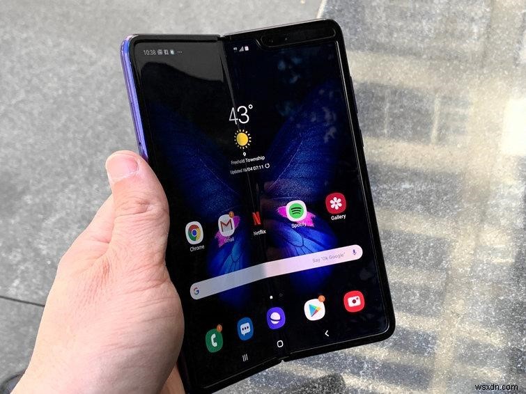 Samsung Galaxy Fold:誇大宣伝する価値はありますか?