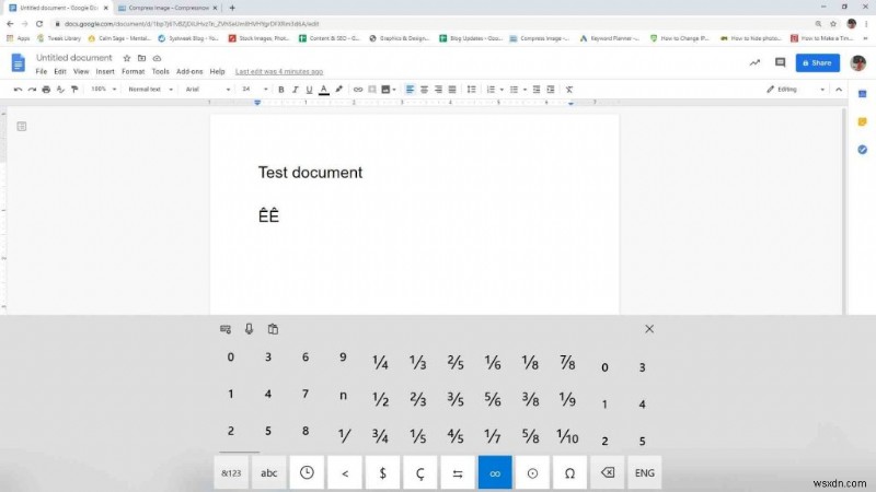 Windows 10 で特殊文字、絵文字、アクセントを入力する方法