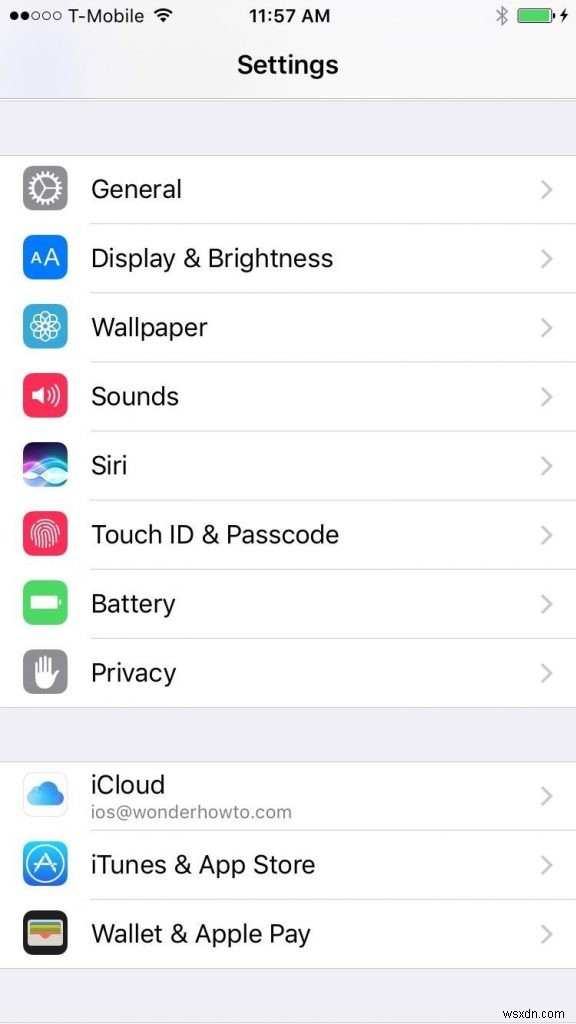 iPhone で LED フラッシュ通知を有効にする方法と理由は?