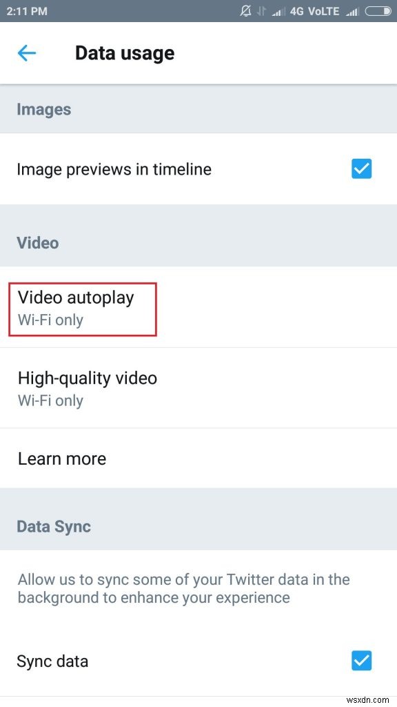 Twitter と Facebook の動画が自動再生されないようにする