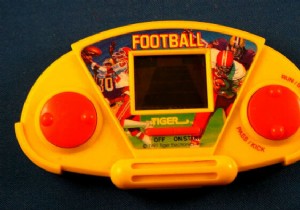 90 年代 – テクノロジーのマイルストーンの 10 年 – 1990 年 進化の始まり