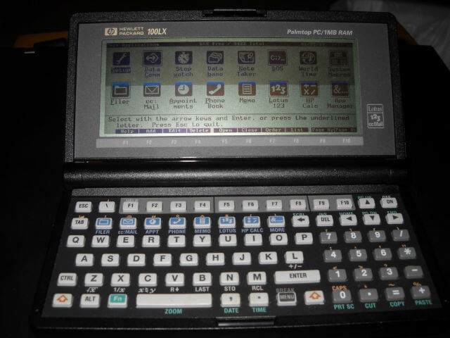 90 年代 – テクノロジーのマイルストーンの 10 年 – 1992 年と 1993 年