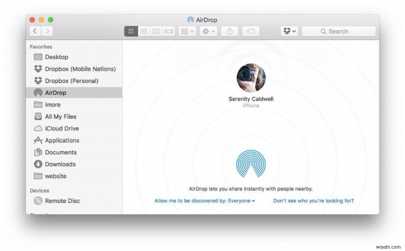 Mac または PC から iPhone および iPad に写真を転送する方法