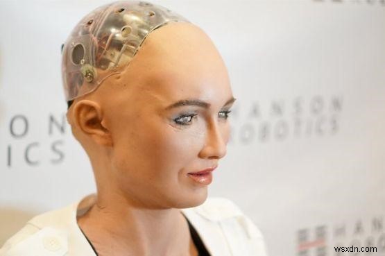 CES 2021 でロボットの有名人ソフィアに会いましょう