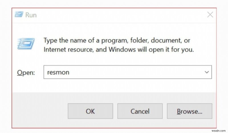 「Windows がバックグラウンドで何かをダウンロードしています」を停止する方法