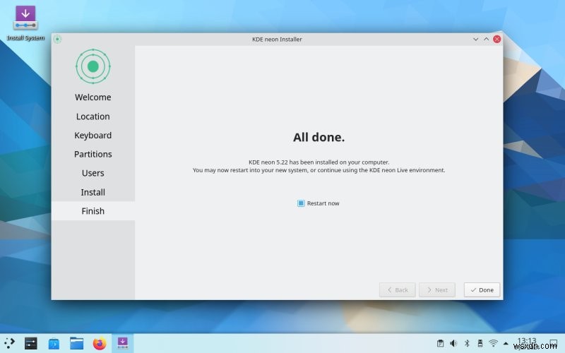 私の 2009 LG ラップトップは KDE ネオンを実行しています