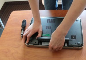 ノートパソコンにRAMを自分で増設・交換する方法【初心者向けDIY解説】