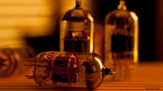 ヘッドフォンアンプの説明:いつ投資すべきか、そしてなぜそれが重要なのか 