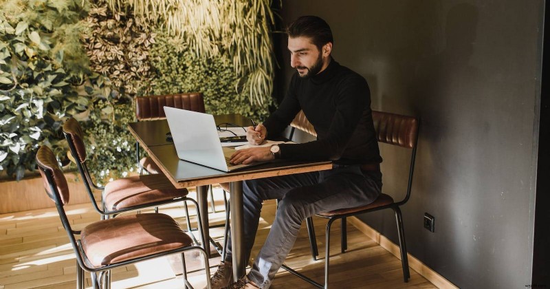ステップバイステップ ガイド:シームレスな生産性のために Ubuntu に WPS Office をインストールする 