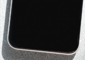 iPhone 13とXS Maxの間でSIMカードを安全に切り替える完全ガイド